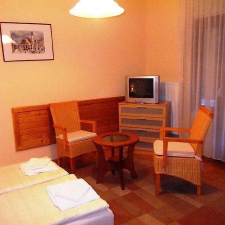 Villa City Center Hévíz Екстериор снимка